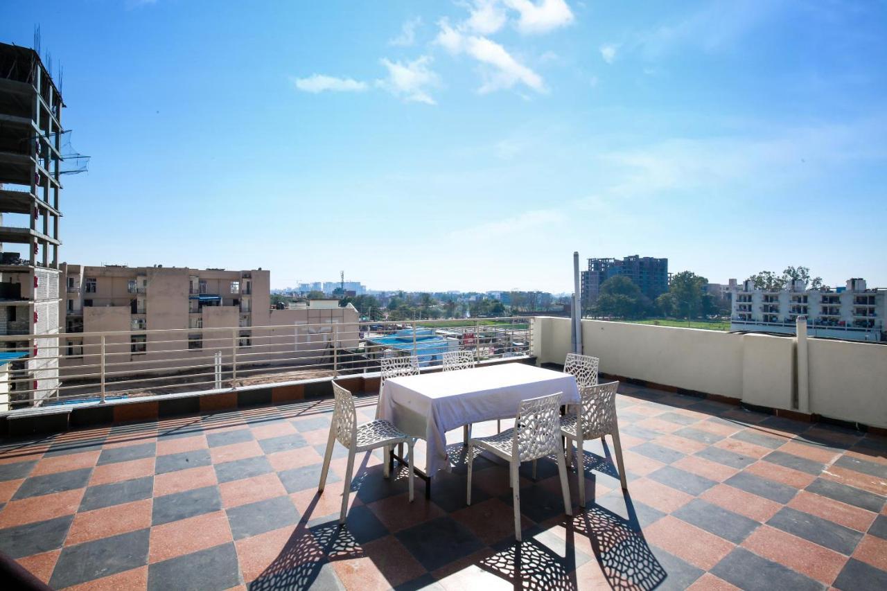 Hotel Woodcrest Zirakpur Chandigarh - Luxury Rooms Exterior photo