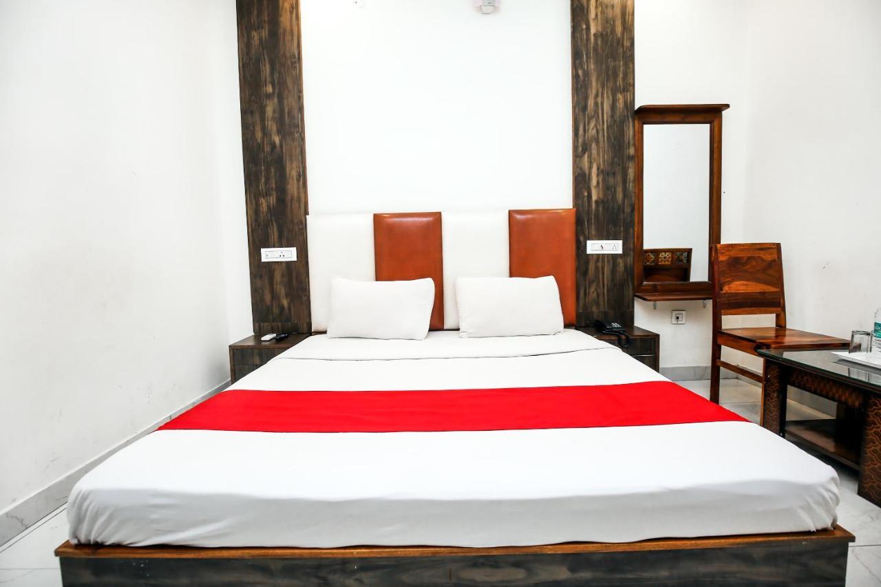 Hotel Woodcrest Zirakpur Chandigarh - Luxury Rooms Exterior photo