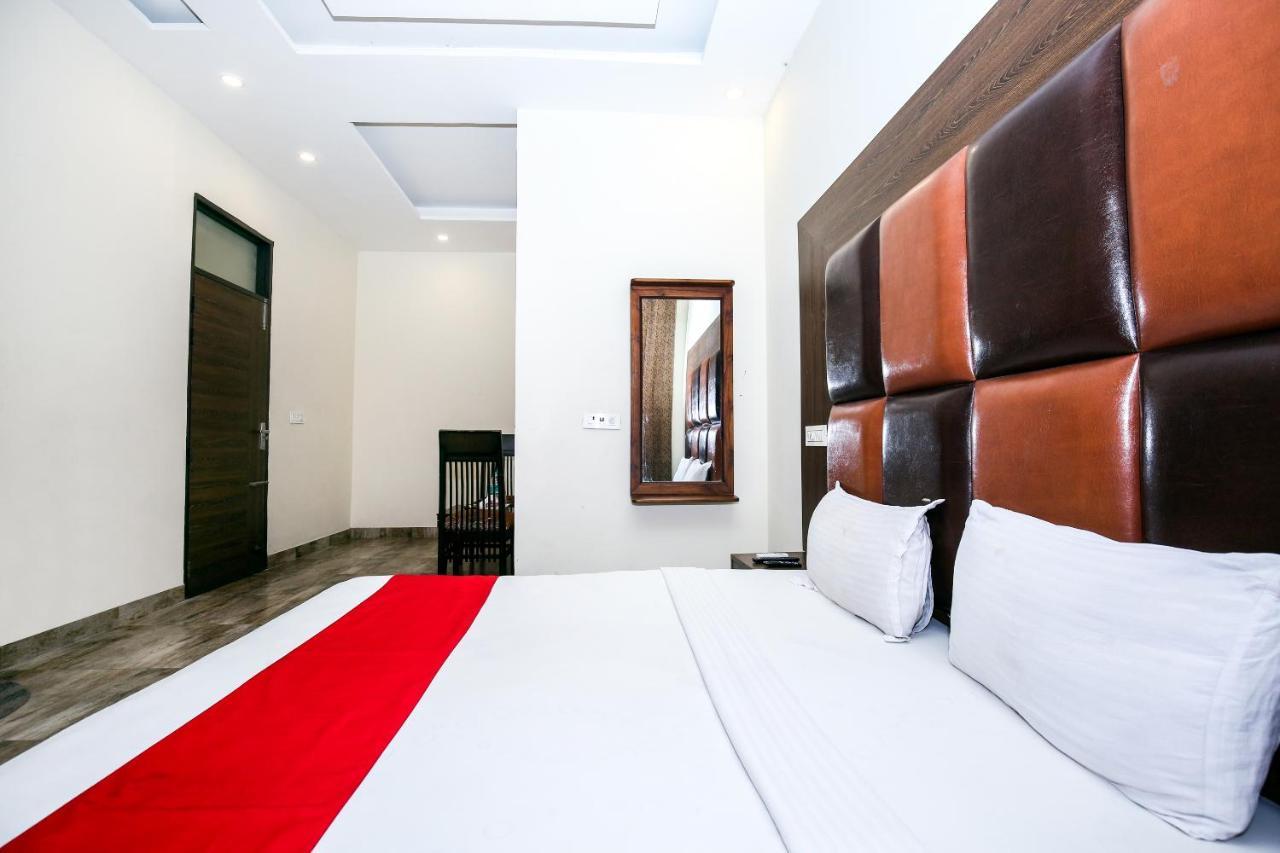 Hotel Woodcrest Zirakpur Chandigarh - Luxury Rooms Exterior photo