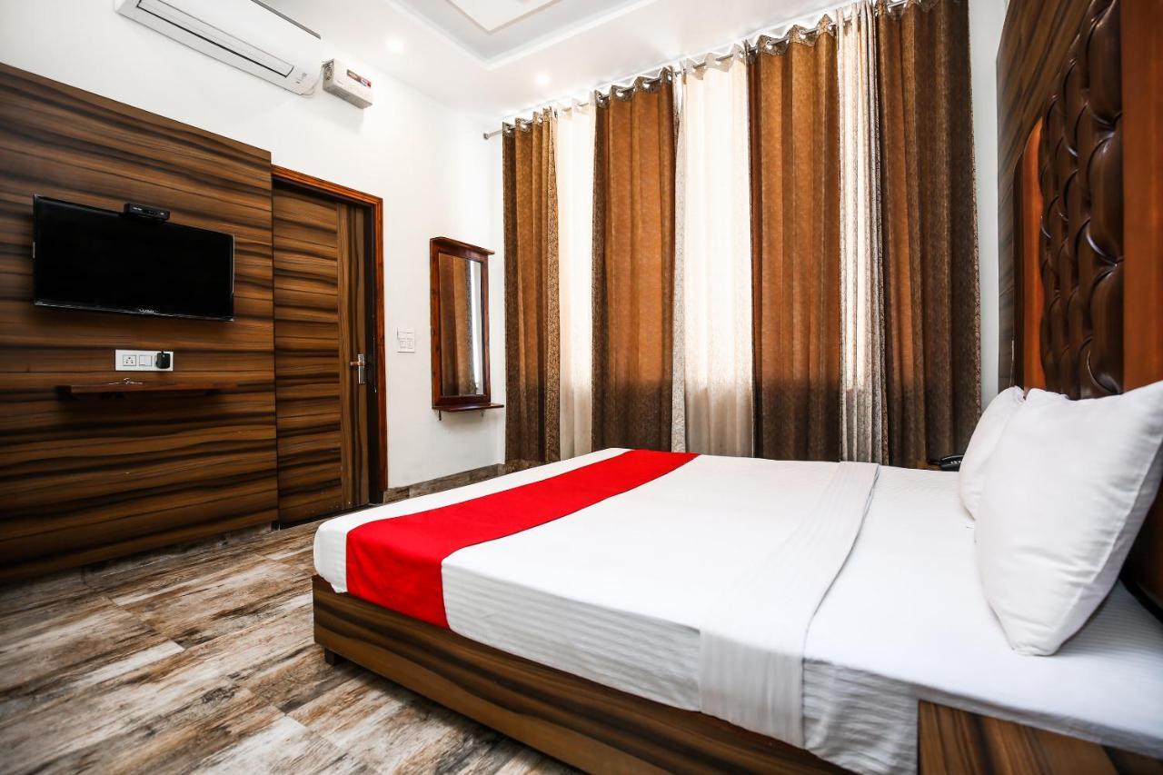 Hotel Woodcrest Zirakpur Chandigarh - Luxury Rooms Exterior photo