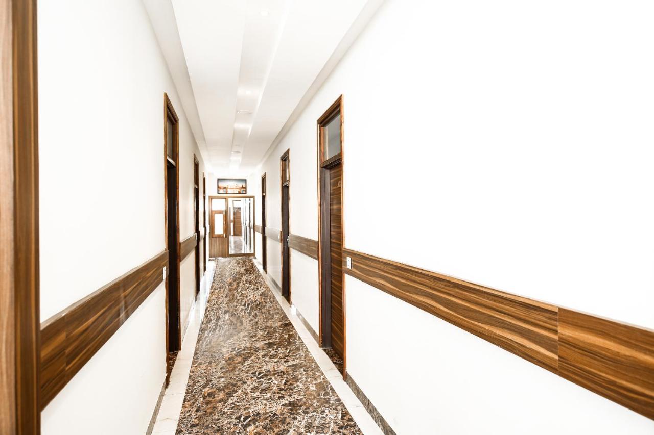 Hotel Woodcrest Zirakpur Chandigarh - Luxury Rooms Exterior photo
