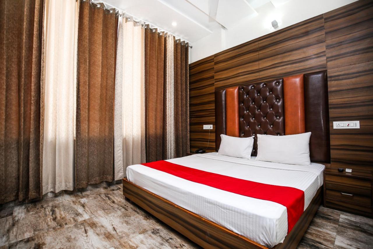 Hotel Woodcrest Zirakpur Chandigarh - Luxury Rooms Exterior photo