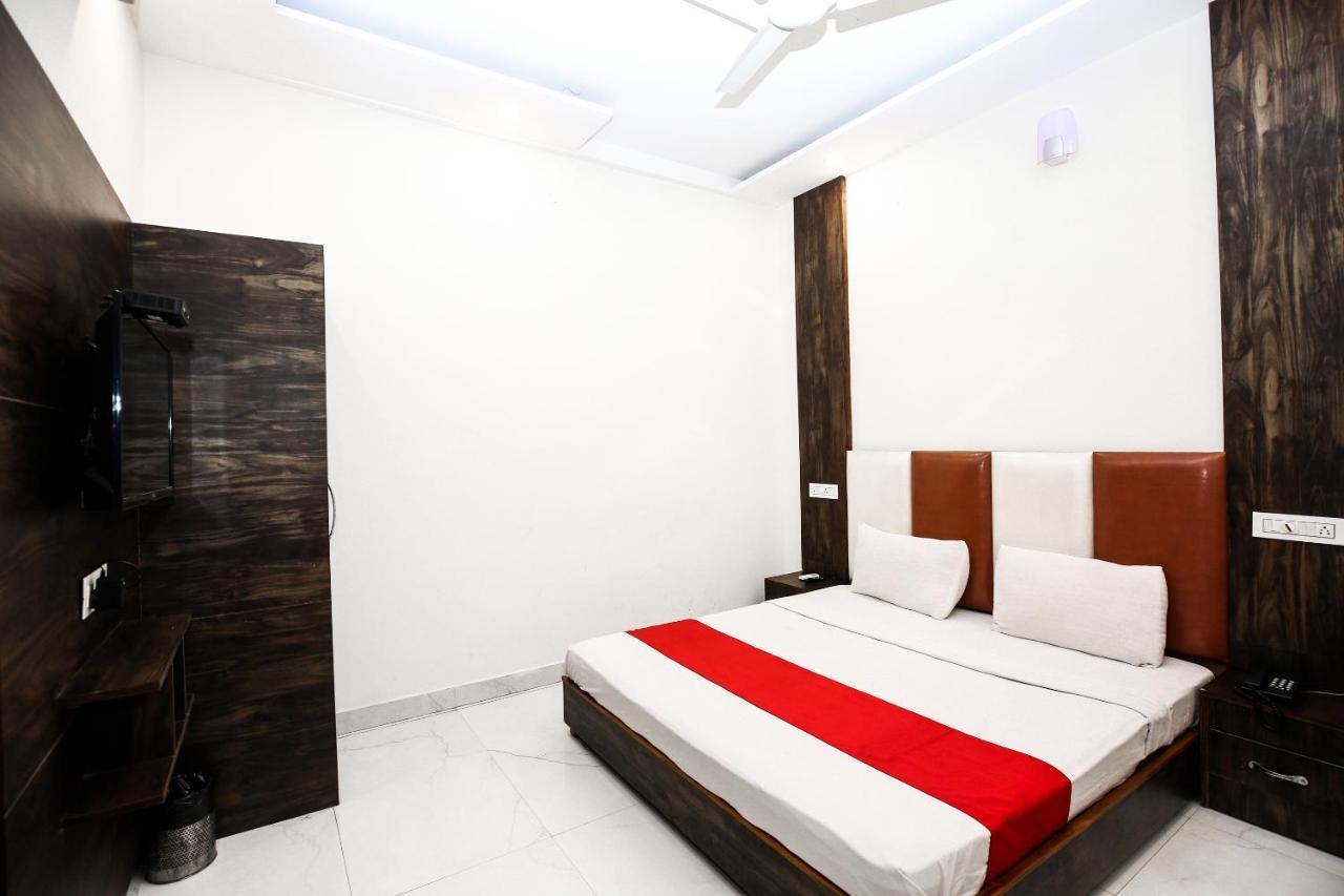 Hotel Woodcrest Zirakpur Chandigarh - Luxury Rooms Exterior photo
