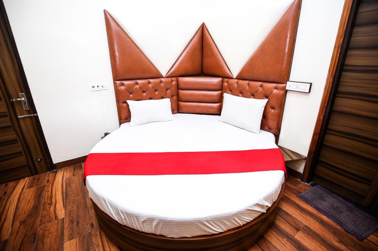 Hotel Woodcrest Zirakpur Chandigarh - Luxury Rooms Exterior photo