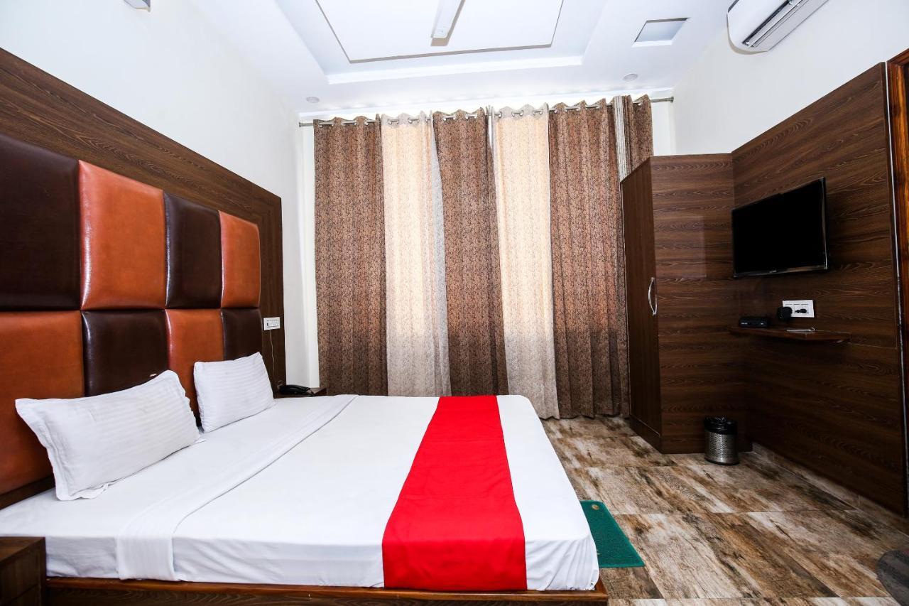 Hotel Woodcrest Zirakpur Chandigarh - Luxury Rooms Exterior photo