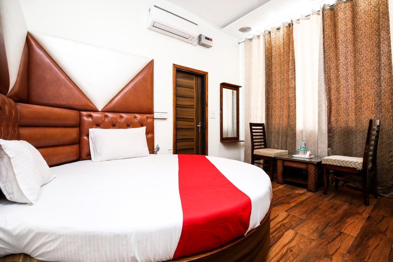 Hotel Woodcrest Zirakpur Chandigarh - Luxury Rooms Exterior photo